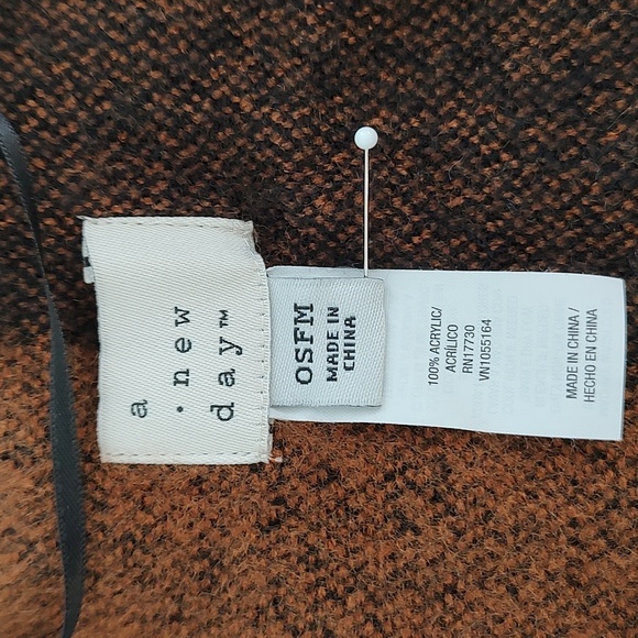 A New Day Womans Black and Brown Plaid Color block Fringed Cape/One size - Picture 9 of 10